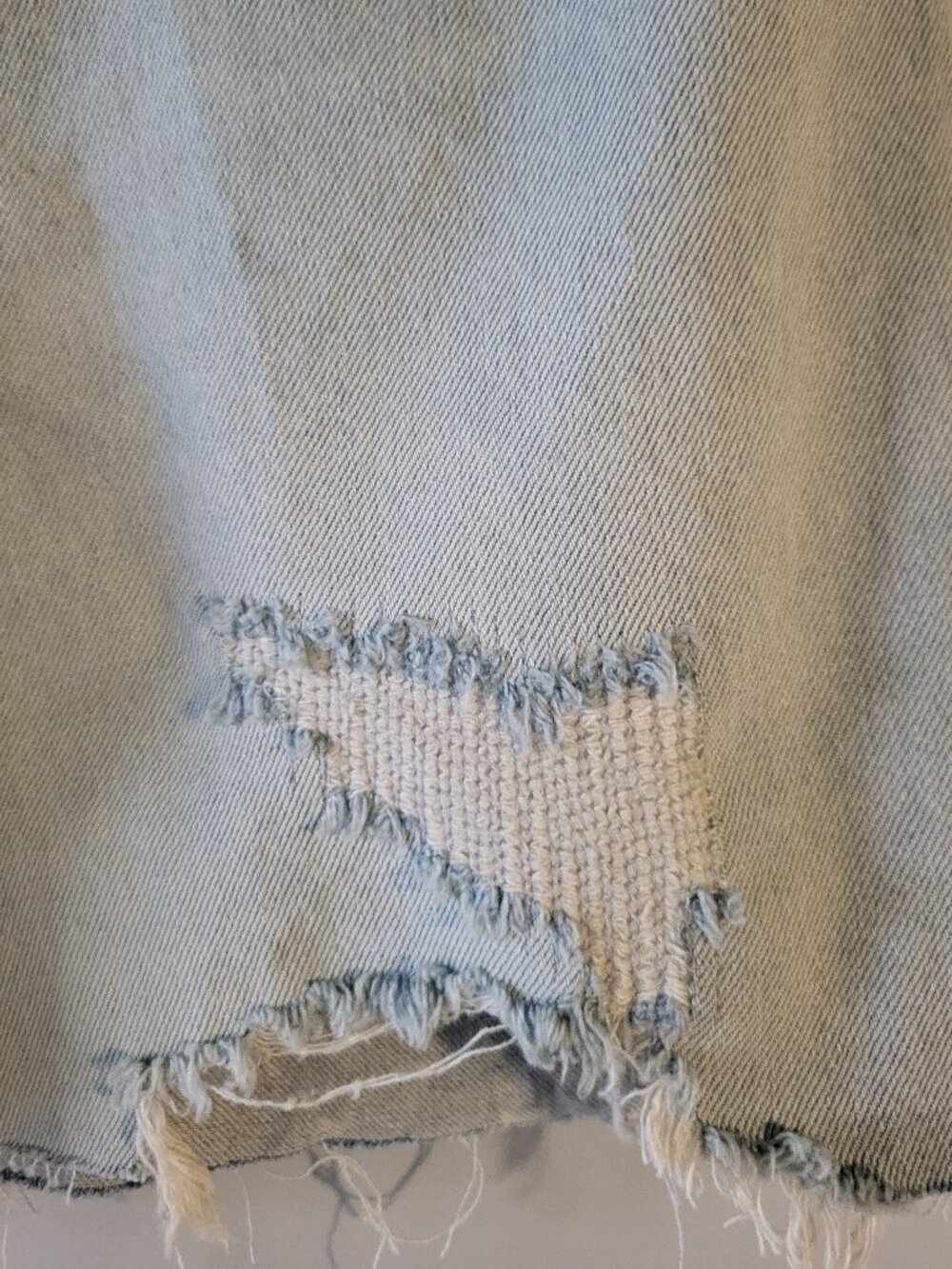Zara Light Blue Distressed Beach Bermuda Shorts Size 6 - Picture 3 of 6